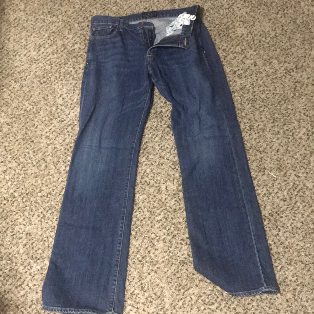 Lucky Jeans